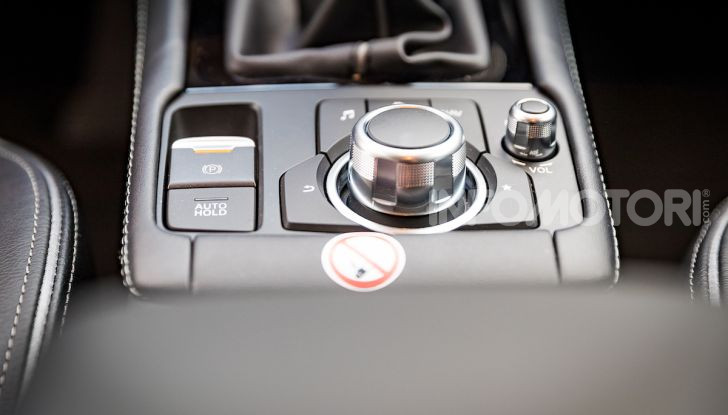 Prova nuova Mazda CX-3 2018: Stile, Diesel e guida sportiva! - Foto 17 di 37