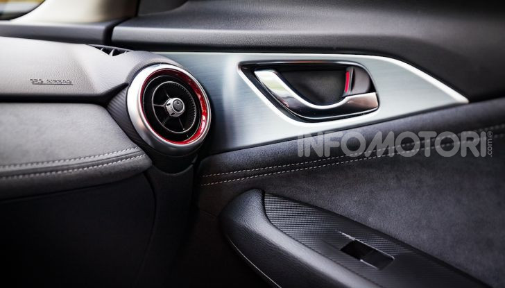 Prova nuova Mazda CX-3 2018: Stile, Diesel e guida sportiva! - Foto 18 di 37