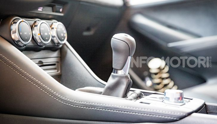 Prova nuova Mazda CX-3 2018: Stile, Diesel e guida sportiva! - Foto 23 di 37