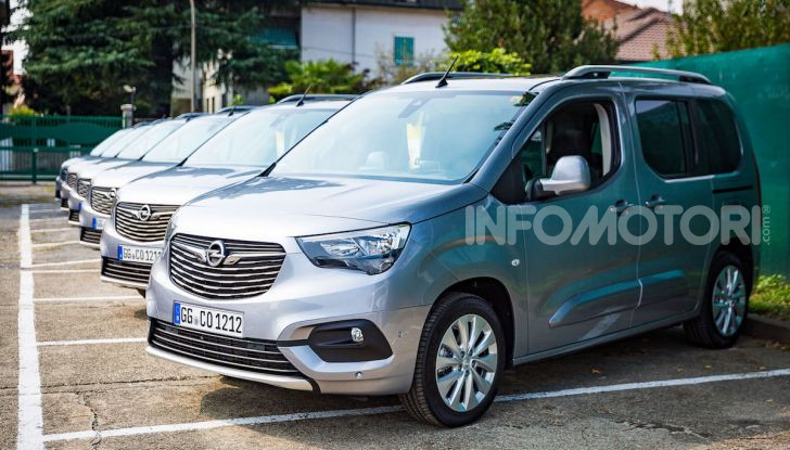 Opel Combo Life: tecnologia, sicurezza e spazio in abbondanza - Foto 2 di 37