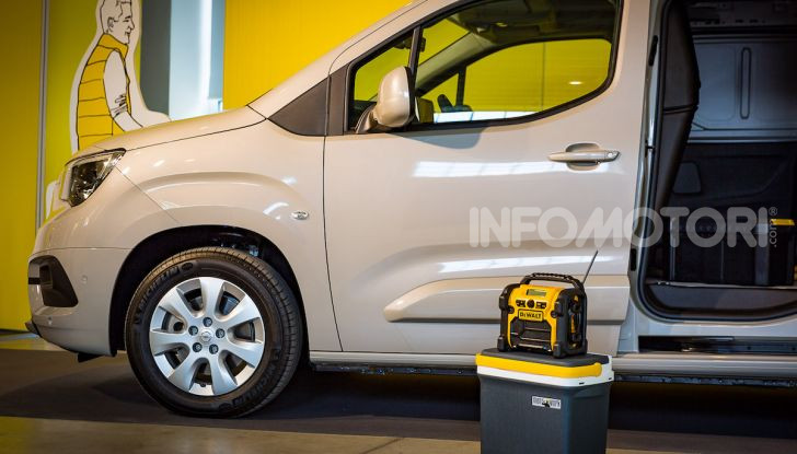 Opel Combo Life: tecnologia, sicurezza e spazio in abbondanza - Foto 5 di 37