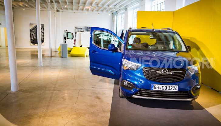 Opel Combo Life: tecnologia, sicurezza e spazio in abbondanza - Foto 6 di 37