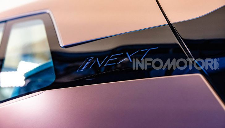 BMW i4 nel 2021 cerca di sfidare Tesla Model 3 e Model Y - Foto 12 di 14