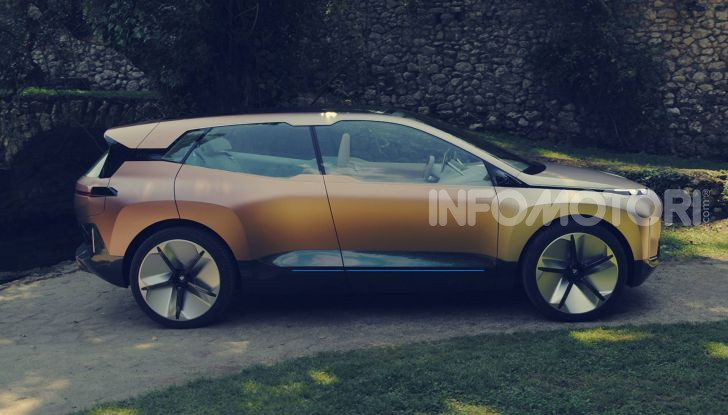 BMW i4 nel 2021 cerca di sfidare Tesla Model 3 e Model Y - Foto 5 di 14