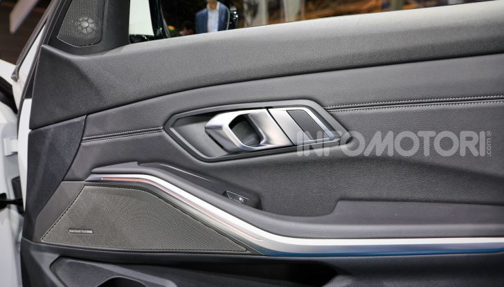 Nuova BMW Serie 3, la berlina dell’elica pronta al debutto - Foto 25 di 35