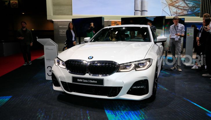 Nuova BMW Serie 3, la berlina dell’elica pronta al debutto - Foto 2 di 35
