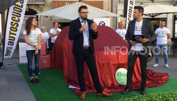 La prima auto da scuola guida elettrica è una BMW i3 - Foto 5 di 5