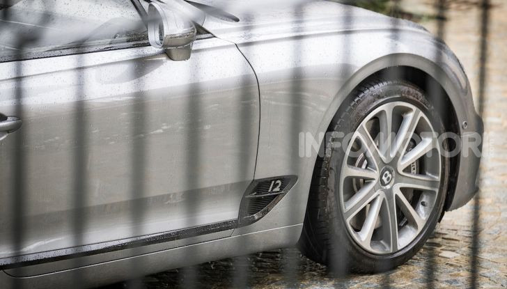 Nuova Bentley Continental GT 2018: la prova della Gran Turismo perfetta - Foto 26 di 48