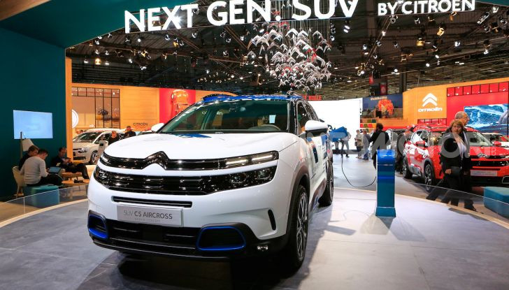 Citroen C5 Aircross Hybrid, debutta la concept ibrida - Foto 2 di 11