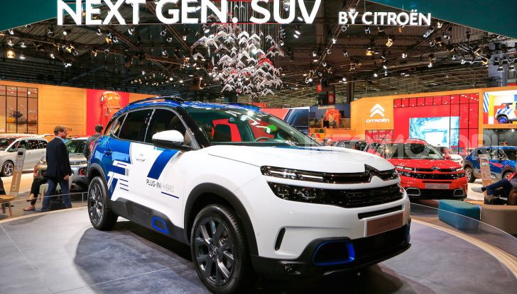 Citroen C5 Aircross Hybrid, debutta la concept ibrida - Foto 5 di 11