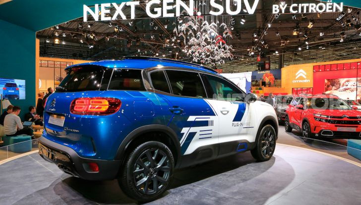 Citroen C5 Aircross Hybrid, debutta la concept ibrida - Foto 8 di 11