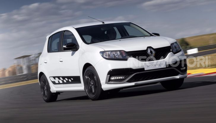 Dacia Sandero RS: la Hot Hatch low cost dall’America Latina - Foto 6 di 7