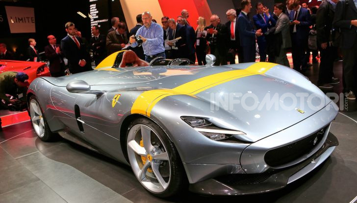 Ferrari Monza SP1 e SP2, nasce la serie limitata Icona - Foto 7 di 21