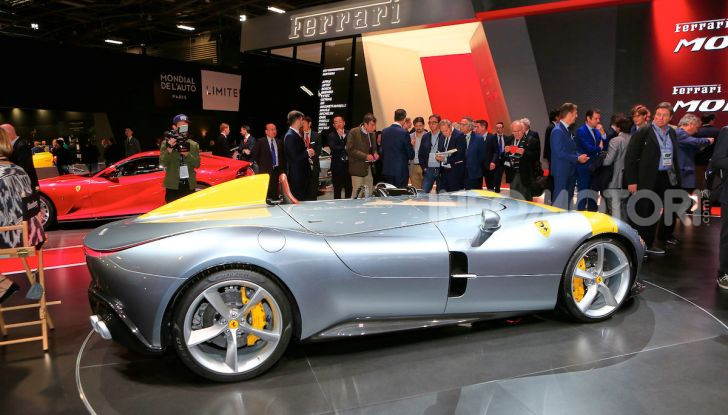 Ferrari Monza SP1 e SP2, nasce la serie limitata Icona - Foto 2 di 21
