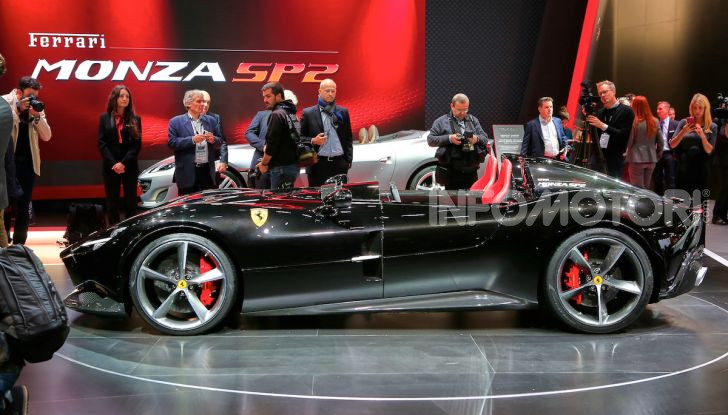 Ferrari Monza SP1 e SP2, nasce la serie limitata Icona - Foto 16 di 21