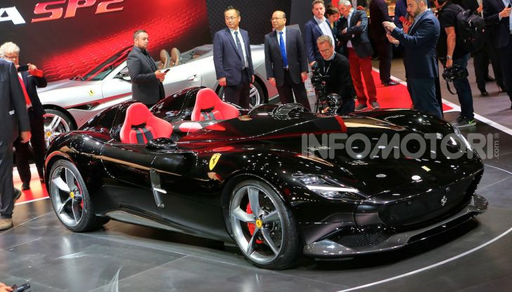 Ferrari Monza SP1 e SP2, nasce la serie limitata Icona - Foto 17 di 21