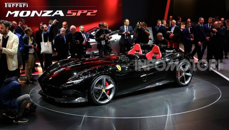 Ferrari Monza SP1 e SP2, nasce la serie limitata Icona - Foto 19 di 21