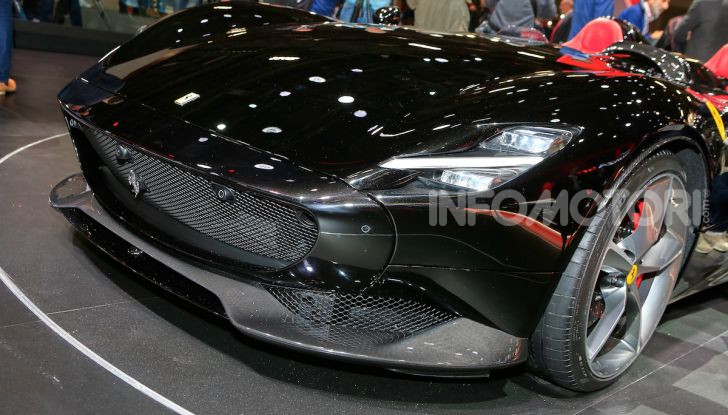 Ferrari Monza SP1 e SP2, nasce la serie limitata Icona - Foto 20 di 21