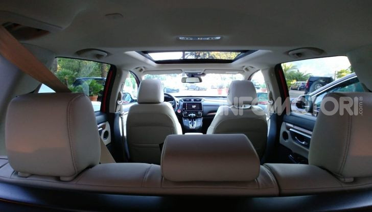 Nuova Honda CR-V 2018, la prova del SUV nipponico con motore V-TEC - Foto 8 di 27