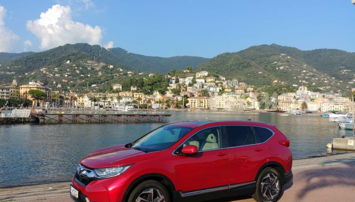 Nuova Honda CR-V 2018, la prova del SUV nipponico con motore V-TEC - Foto 5 di 27