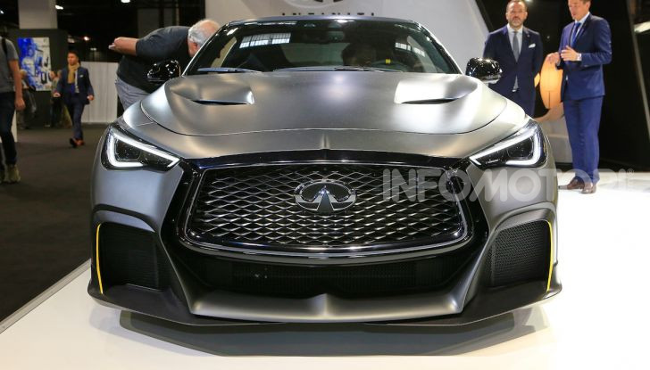 Infiniti Project Black S: a Parigi 2018 con tecnologia da Formula 1 - Foto 2 di 16