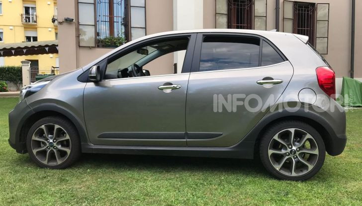 Kia Picanto X Line, prova su strada, prezzi e consumi - Foto 7 di 18