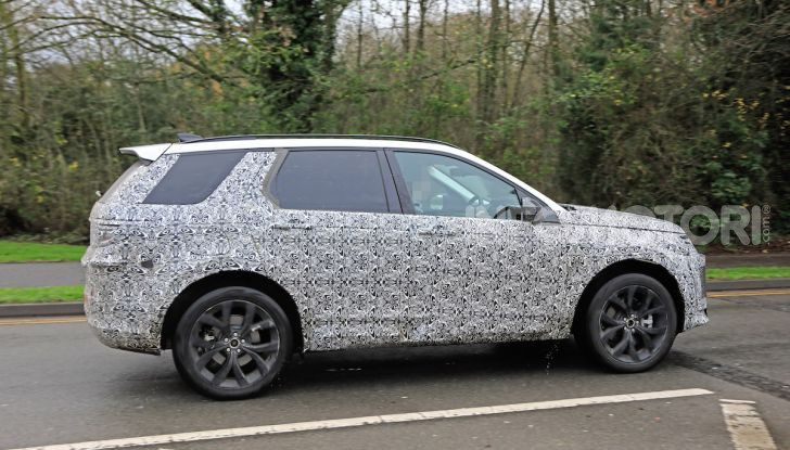 Land Rover Discovery Sport 2020: facelift ibrido ad alta tecnologia - Foto 6 di 29