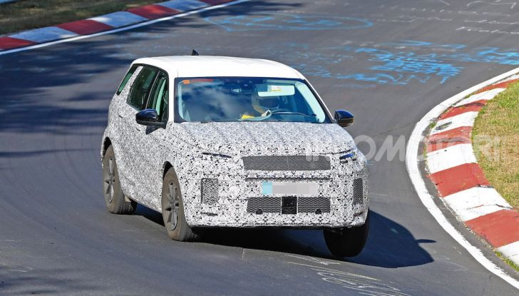 Land Rover Discovery Sport 2020: facelift ibrido ad alta tecnologia - Foto 23 di 29