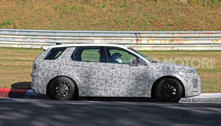 Land Rover Discovery Sport 2020: facelift ibrido ad alta tecnologia - Foto 29 di 29
