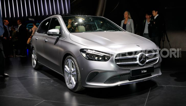Mercedes Classe B 2019: più sportiva e tecnologica, ancora accogliente - Foto 1 di 20