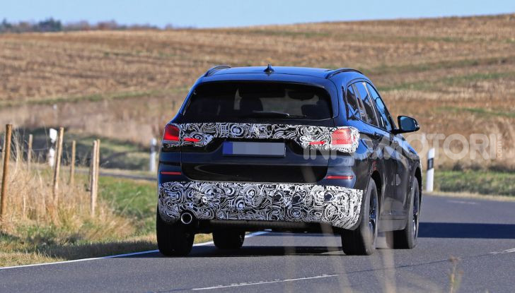 Nuova BMW X1, proseguono i test della futura generazione - Foto 8 di 24