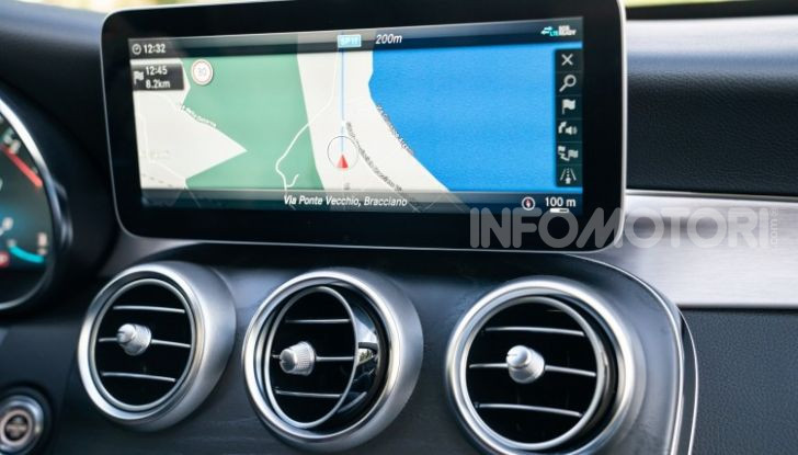 Nuova Mercedes Classe C prova su strada e dati tecnici - Foto 11 di 12