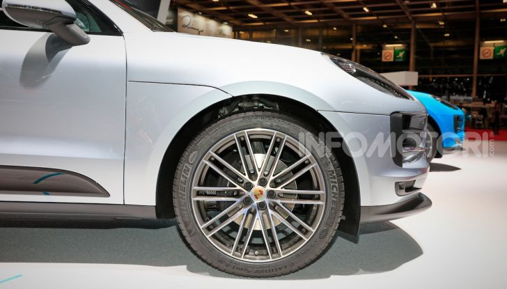 Nuova Porsche Macan: tempo di restyling per il SUV tedesco - Foto 18 di 22