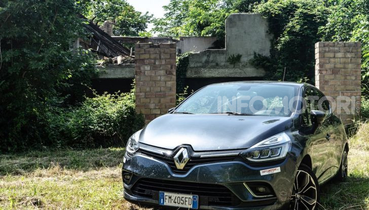 Renault Clio Duel 2018: Prova su strada della best-seller italiana con 90 CV - Foto 12 di 36