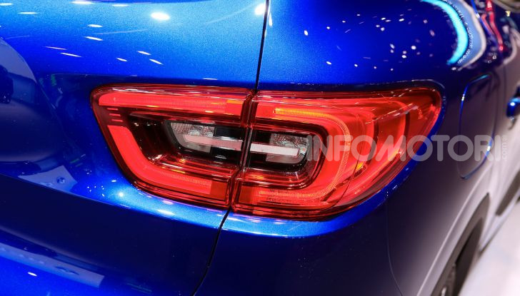 Renault Kadjar 2018: tecnica rivista per il crossover alla francese - Foto 9 di 15