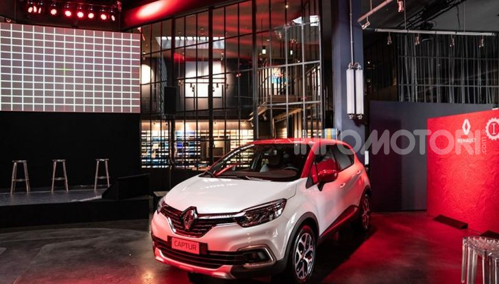 Renault Captur Tokyo Edition: l’auto che si compra sui social con Garage Italia - Foto 28 di 38
