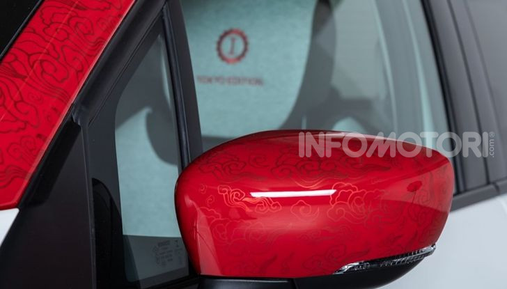 Renault Captur Tokyo Edition: l’auto che si compra sui social con Garage Italia - Foto 8 di 38