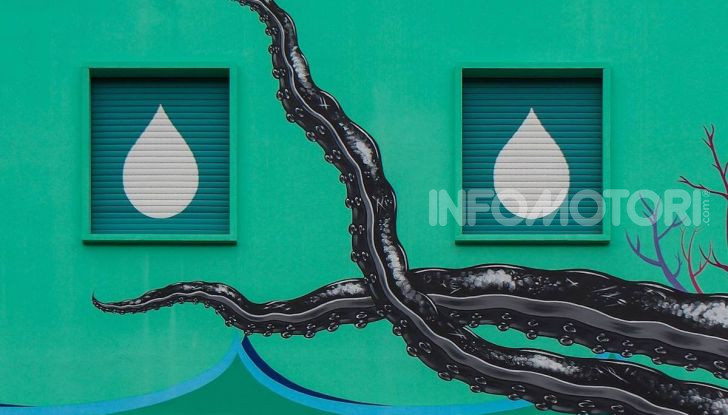 Roma, Il murales di Iena Cruz pulisce l’aria grazie a vernice AirLite - Foto 14 di 21