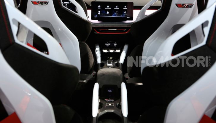 Skoda Vision RS 2018, il concept svelato al Salone di Parigi - Foto 20 di 30