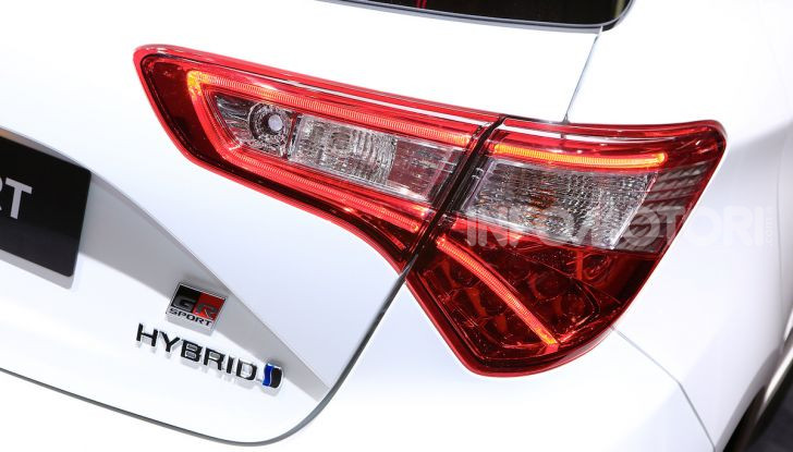 Toyota Hybrid Service: 10 anni di garanzia per l’ibrido giapponese - Foto 14 di 14