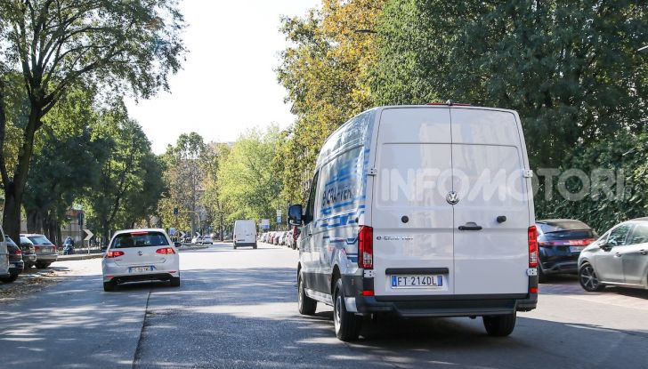 Volkswagen e-Crafter, il commerciale elettrico per superare i divieti - Foto 3 di 15