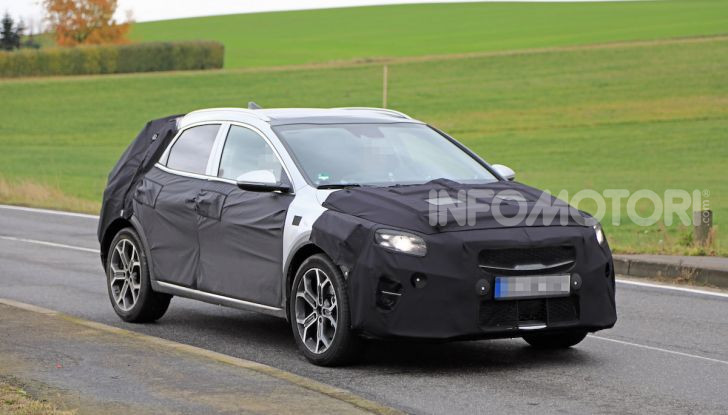 Kia Ceed SUV 2020: il terzo elemento tra Stonic e Sportage - Foto 28 di 31