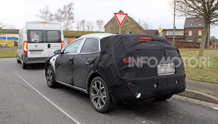 Kia Ceed SUV 2020: il terzo elemento tra Stonic e Sportage - Foto 30 di 31