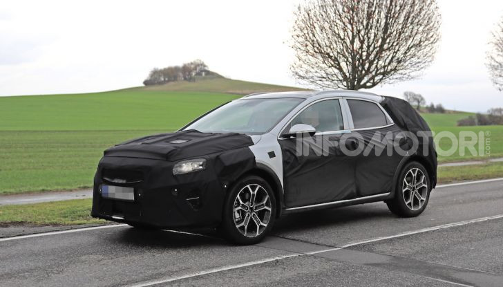 Kia Ceed SUV 2020: il terzo elemento tra Stonic e Sportage - Foto 22 di 31