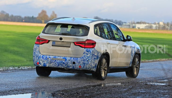 BMW iX3 2020: il SUV elettrico premium è Made in China - Foto 39 di 59
