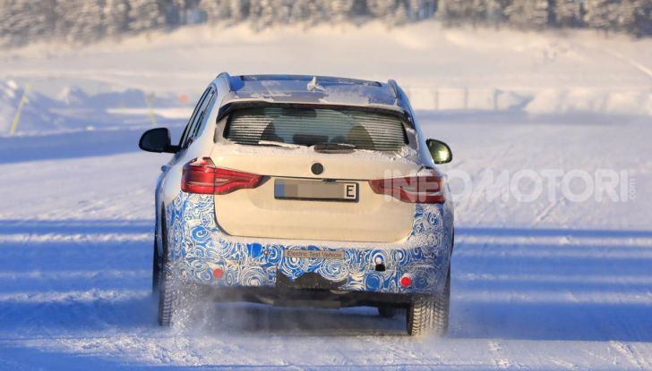 BMW iX3 2020: il SUV elettrico premium è Made in China - Foto 41 di 59