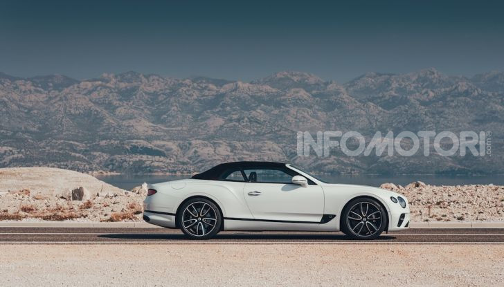 Bentley Continental GT Convertible 2019: lusso inglese allo scoperto - Foto 11 di 37