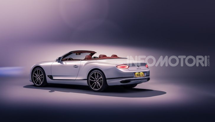 Bentley Continental GT Convertible 2019: lusso inglese allo scoperto - Foto 27 di 37