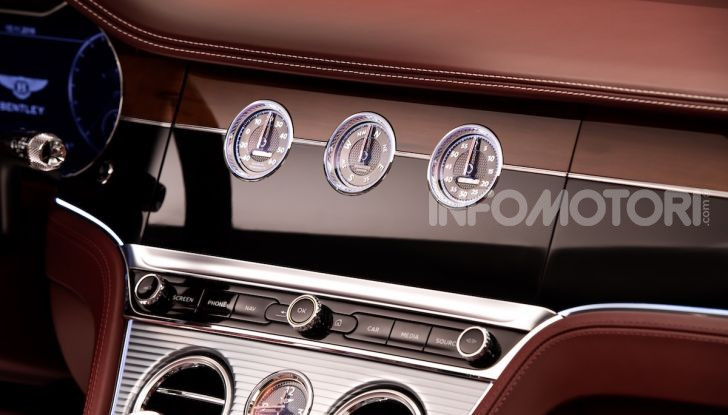 Bentley Continental GT Convertible 2019: lusso inglese allo scoperto - Foto 34 di 37
