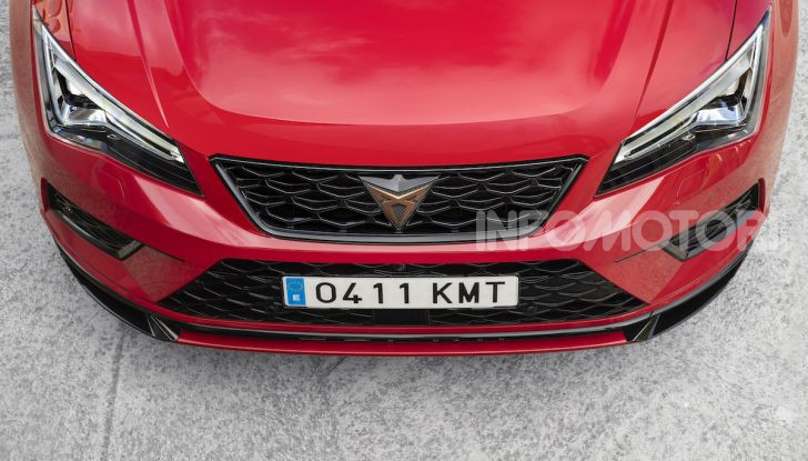 Cupra Ateca: prova su strada del SUV sportivo con 300CV [VIDEO] - Foto 14 di 38